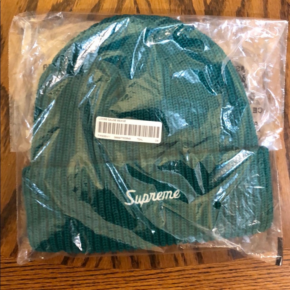 Supreme Loose Gauge Beanie Teal - Picture 2 of 4